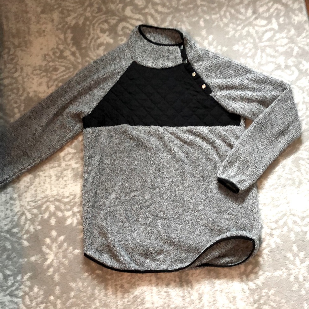 Pink Lily Fleece Pullover